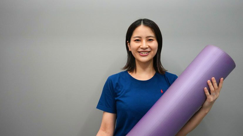 女性スタッフ